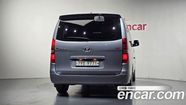 Hyundai Starex 2018 — photo 4