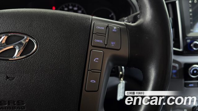 Hyundai Starex 2018 — photo 24
