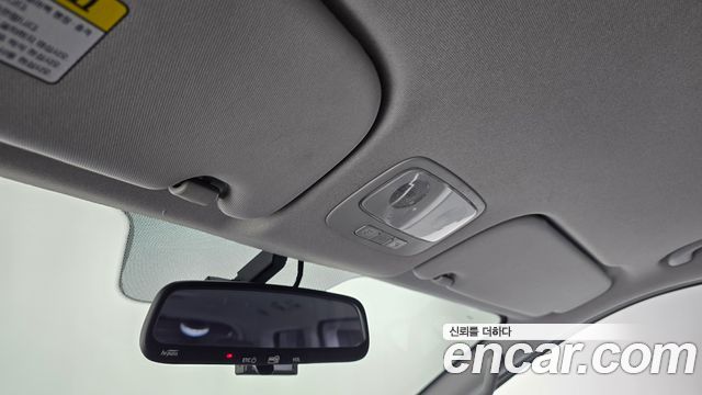 Hyundai Starex 2018 — photo 26