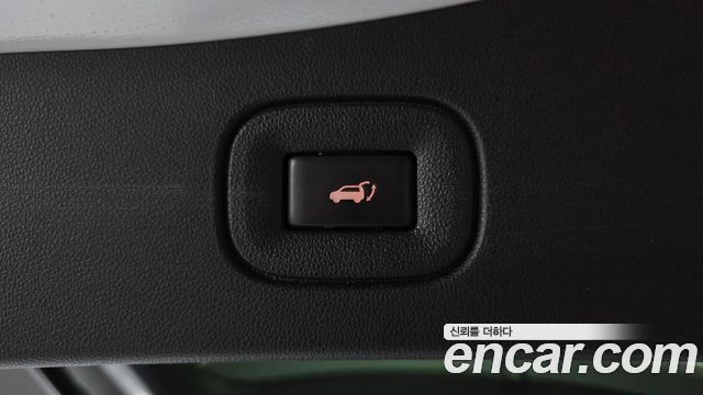 Renault Korea QM6 2023 — photo 25