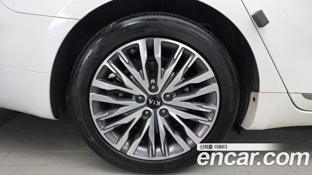Kia K7 2020 — photo 5