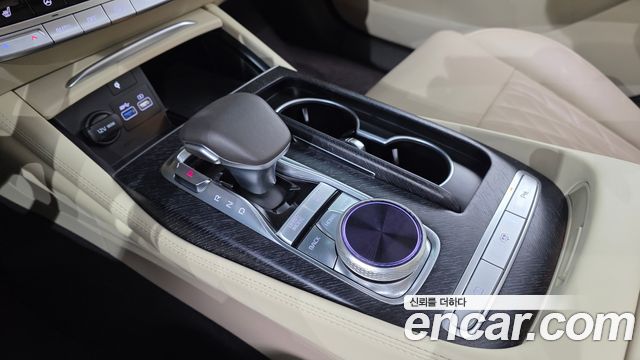 Kia K9 2025 — photo 9
