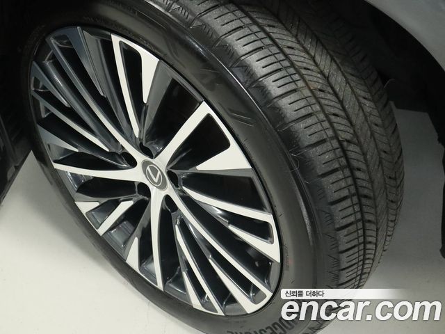 Lexus RX 2025 — photo 5