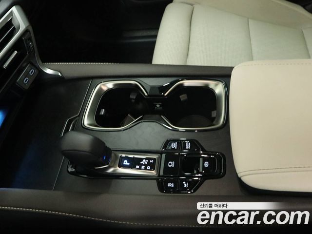Lexus RX 2025 — photo 9
