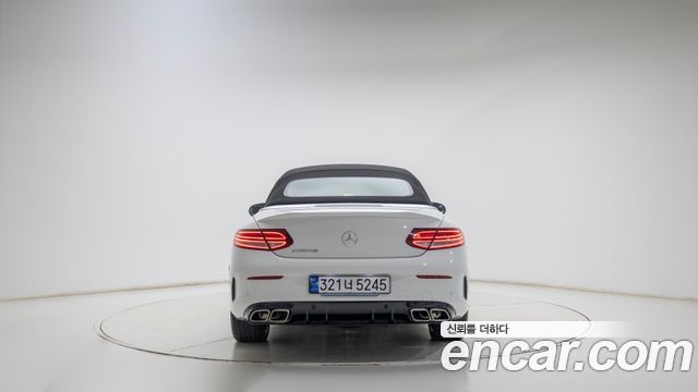 Mercedes-Benz C-Class 2023 — photo 4