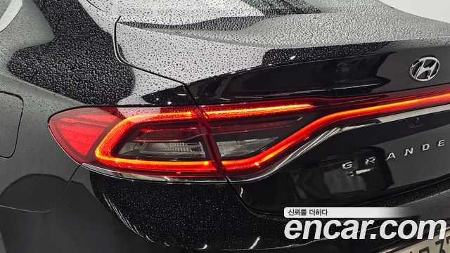 Hyundai Grandeur 2019 — photo 9