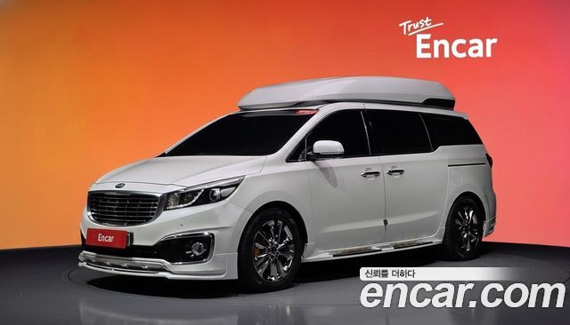 Kia Canival 2016 — photo 1