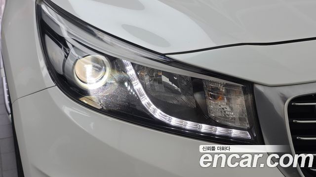 Kia Canival 2016 — photo 8