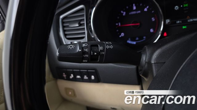 Kia Canival 2016 — photo 29