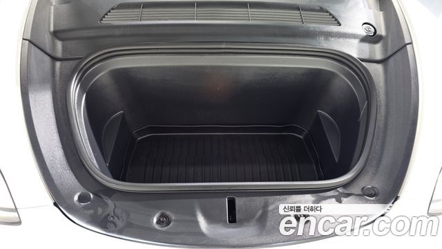 Tesla Model Y 2022 — photo 6