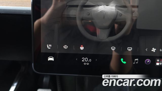 Tesla Model Y 2022 — photo 29