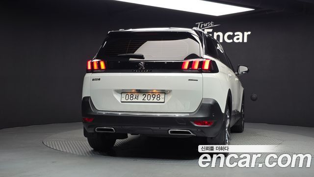 Peugeot 5008 2019 — photo 4