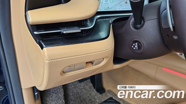 Genesis G90 2023 — photo 16