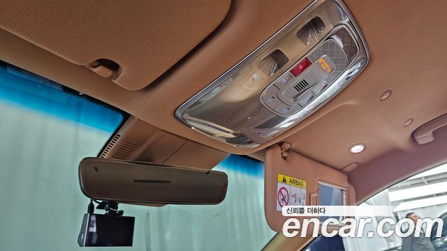Genesis G90 2023 — photo 17