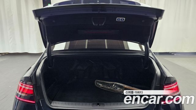 Genesis G90 2023 — photo 20