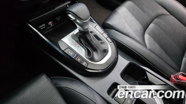 Kia K3 2023 — photo 9