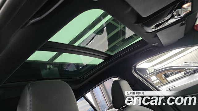 BMW 1-Series 2023 — photo 22