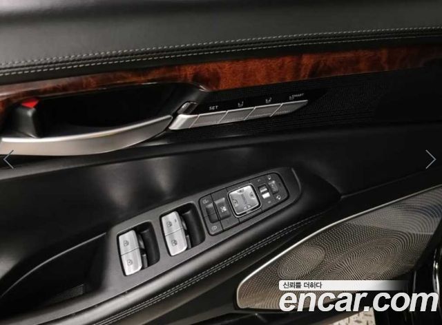 Genesis EQ900 2016 — photo 9
