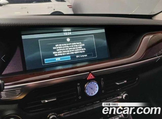 Genesis EQ900 2016 — photo 13