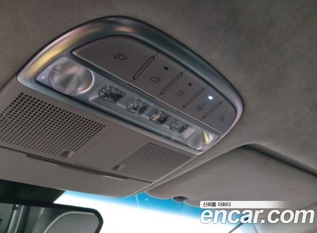 Genesis EQ900 2016 — photo 16