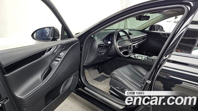 Genesis G80 2023 — photo 13