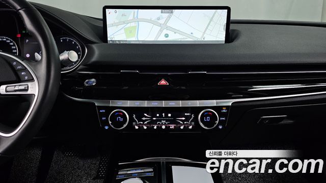 Genesis G80 2023 — photo 21