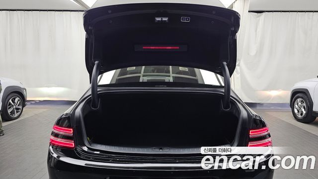 Genesis G80 2023 — photo 26
