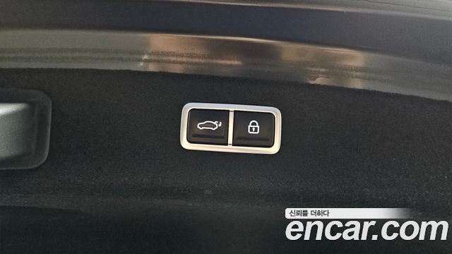 Genesis G80 2023 — photo 28