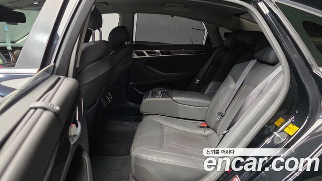 Hyundai Genesis 2016 — photo 12