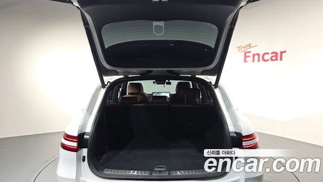 Genesis GV70 2024 — photo 24
