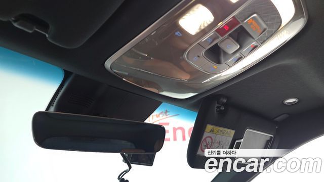 Genesis GV70 2024 — photo 25