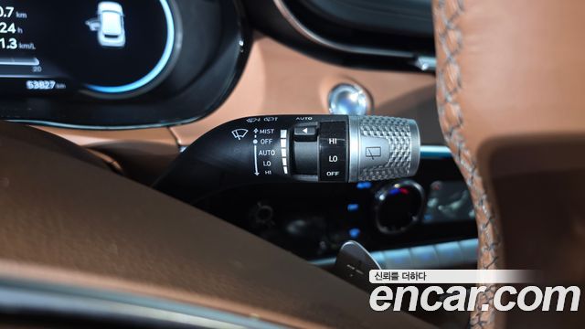 Genesis GV70 2024 — photo 26