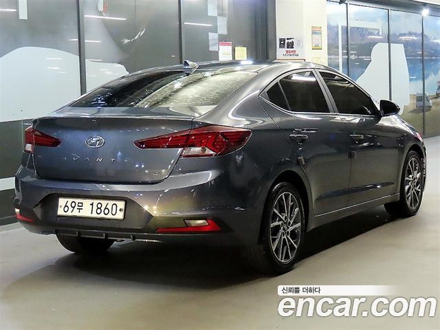 Hyundai AVANTE 2019 — photo 5