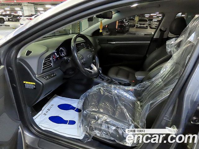 Hyundai AVANTE 2019 — photo 6