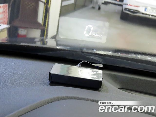 Hyundai AVANTE 2019 — photo 15