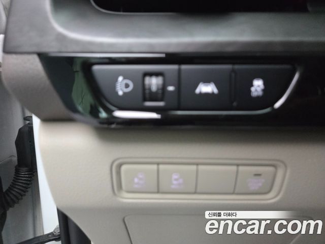 Kia Canival 2021 — photo 6