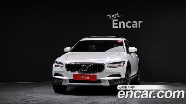Volvo V90 2019 — photo 3