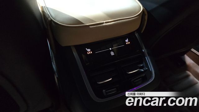 Volvo V90 2019 — photo 30