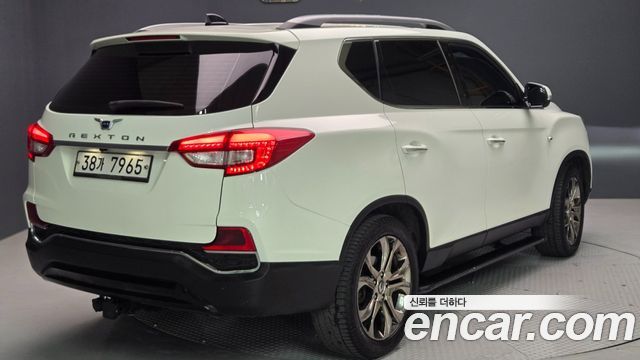 KG Mobility Rexton 2018 — photo 5