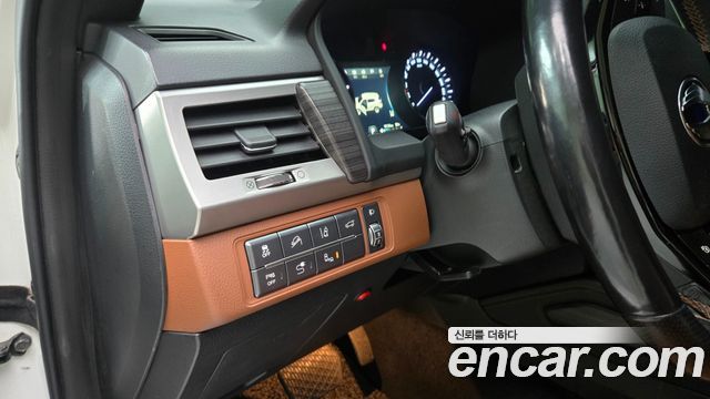 KG Mobility Rexton 2018 — photo 9