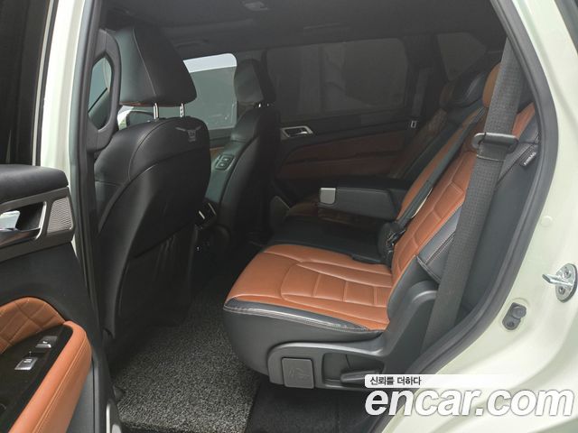 KG Mobility Rexton 2018 — photo 15