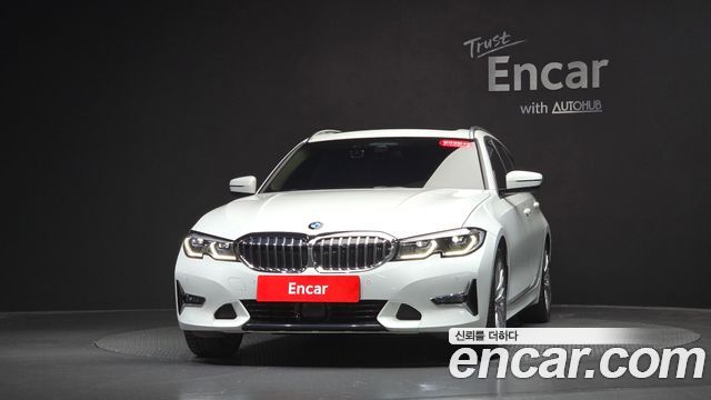 BMW 3-Series 2022 — photo 3