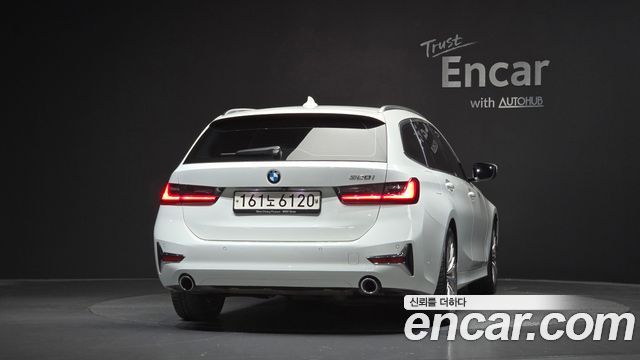 BMW 3-Series 2022 — photo 4