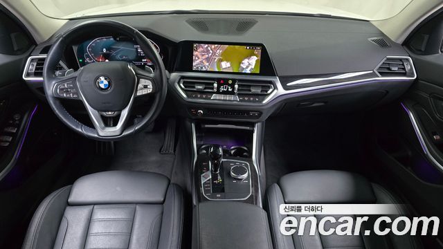 BMW 3-Series 2022 — photo 10