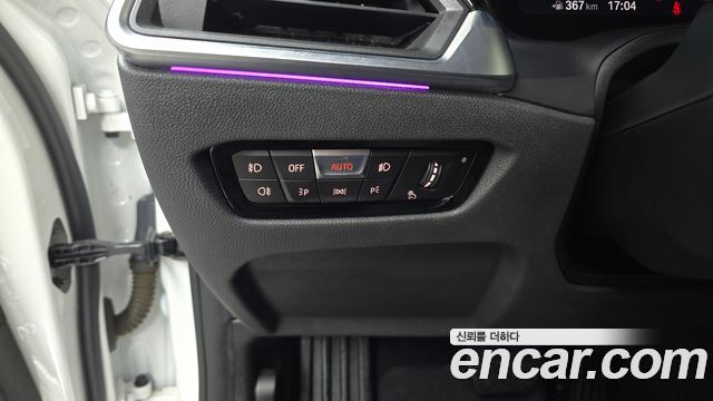 BMW 3-Series 2022 — photo 24