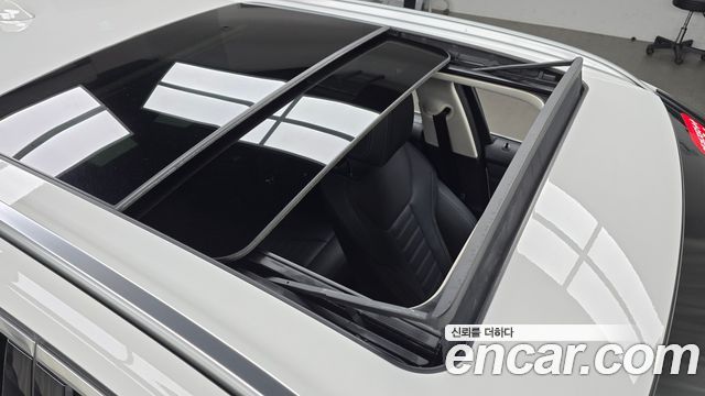 BMW 3-Series 2022 — photo 25