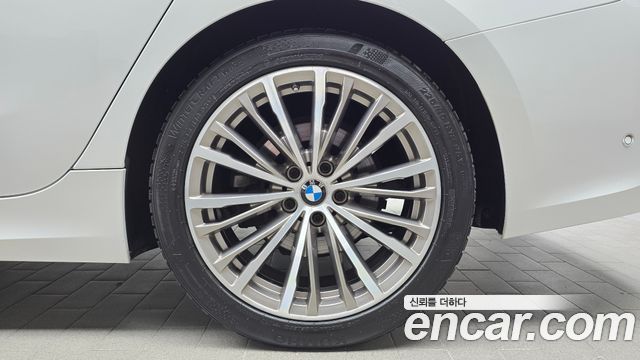 BMW 3-Series 2022 — photo 7