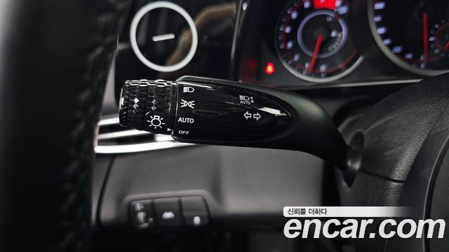Hyundai AVANTE 2022 — photo 30