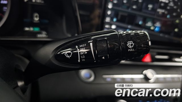Hyundai AVANTE 2022 — photo 32