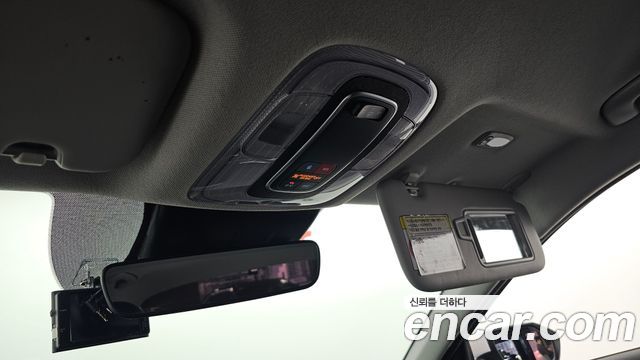 Hyundai AVANTE 2022 — photo 33